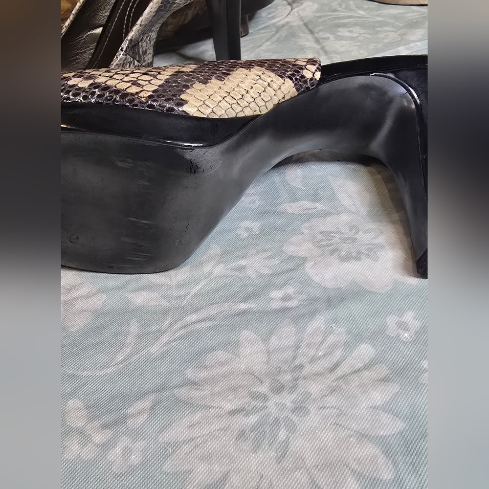 Tahari Snakeskin Patterned Slingback Heels Sexy Baddie Office Size 8.5 - Picture 5 of 8